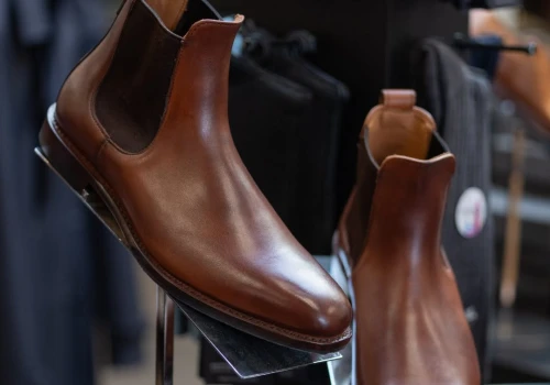 Men's leather boots